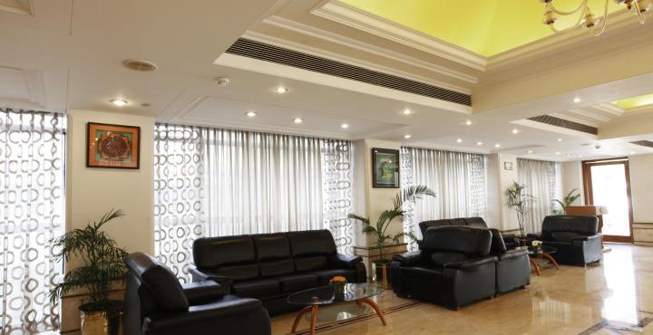 Gemini Continental, Hazratganj Ξενοδοχείο Λάκναου Εξωτερικό φωτογραφία